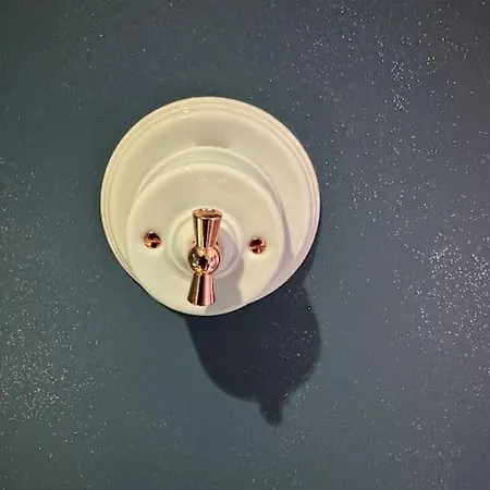 Apartment T1 4 Pers Clim Parking Prive Épinal