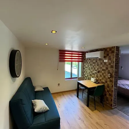 Διαμέρισμα T1 4 Pers Clim Parking Prive Épinal