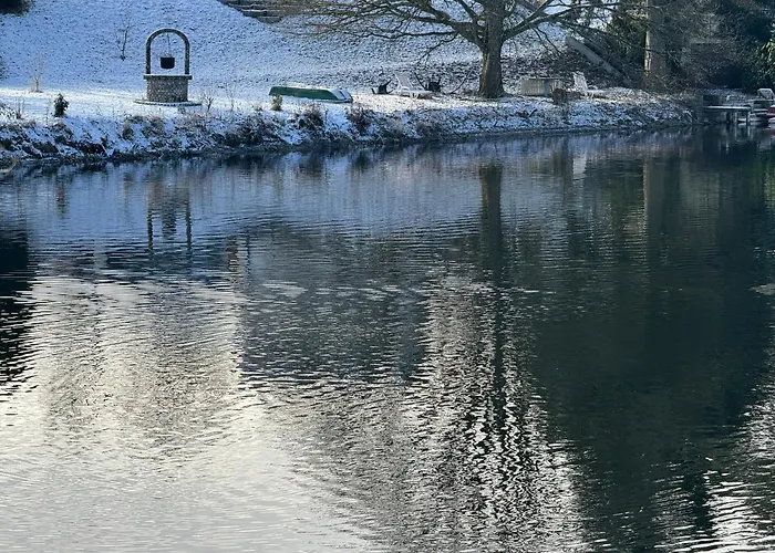 Apartmán T1 4 Pers Clim Parking Prive Épinal